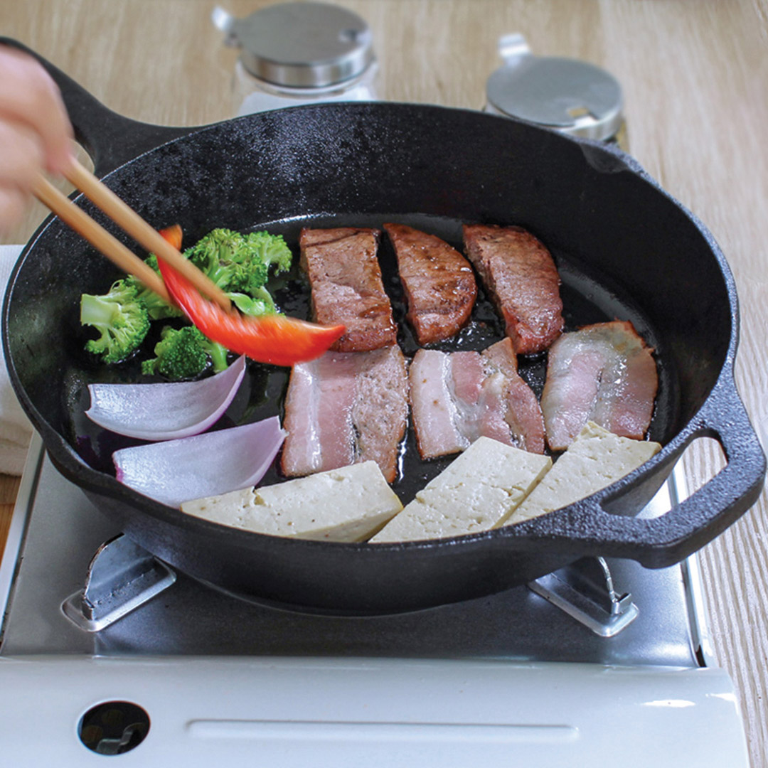 SOGA 2X 30cm Round Cast Iron Frying Pan Skillet Steak Sizzle Platter with Helper Handle, Home & Living, Kitchen & Dining, Cookware, Frying Pans,  - NZ DEPOT 5