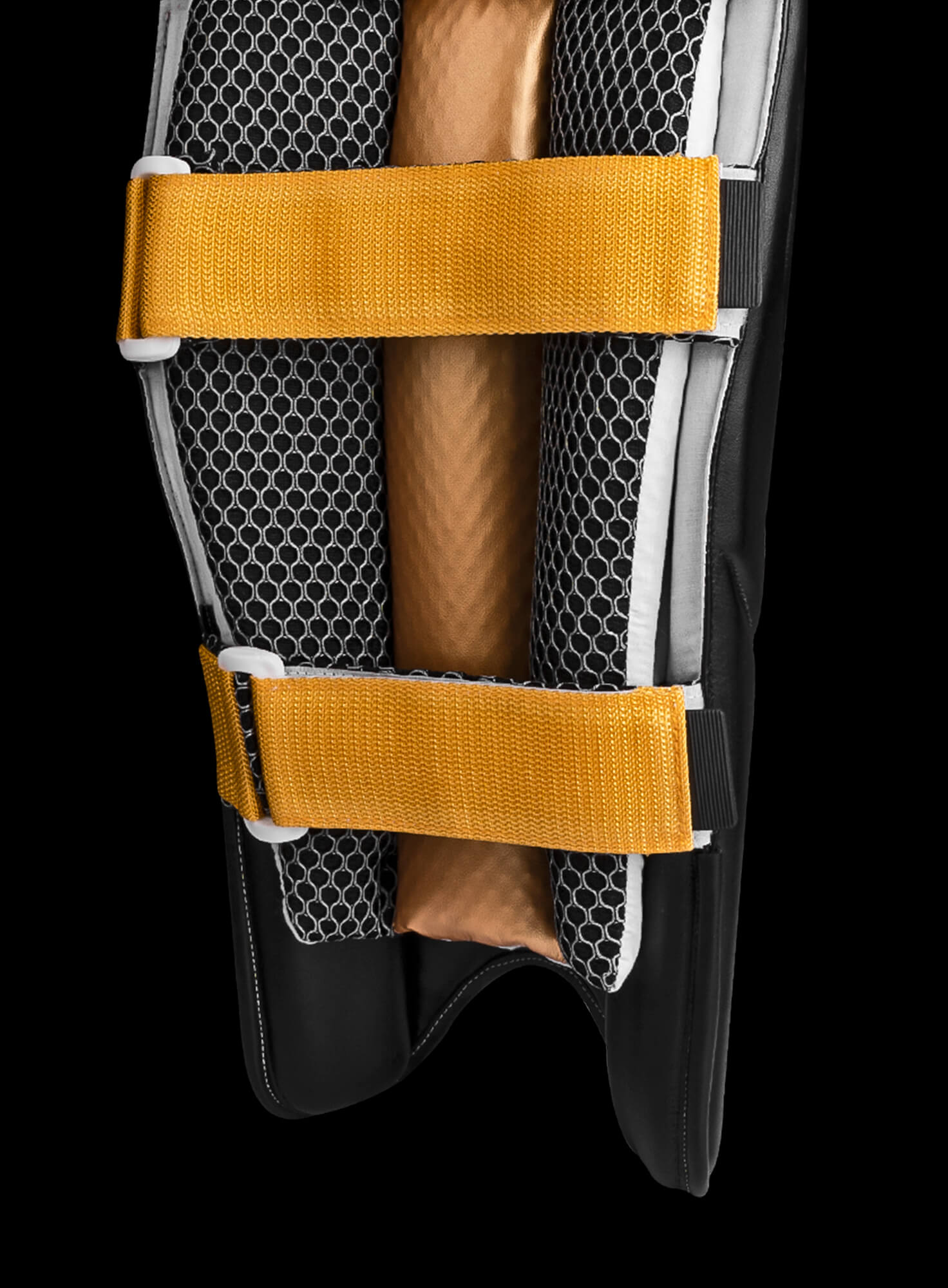 CA Gold 20K - Black L.H.S, R.H.S Leg Pads,8