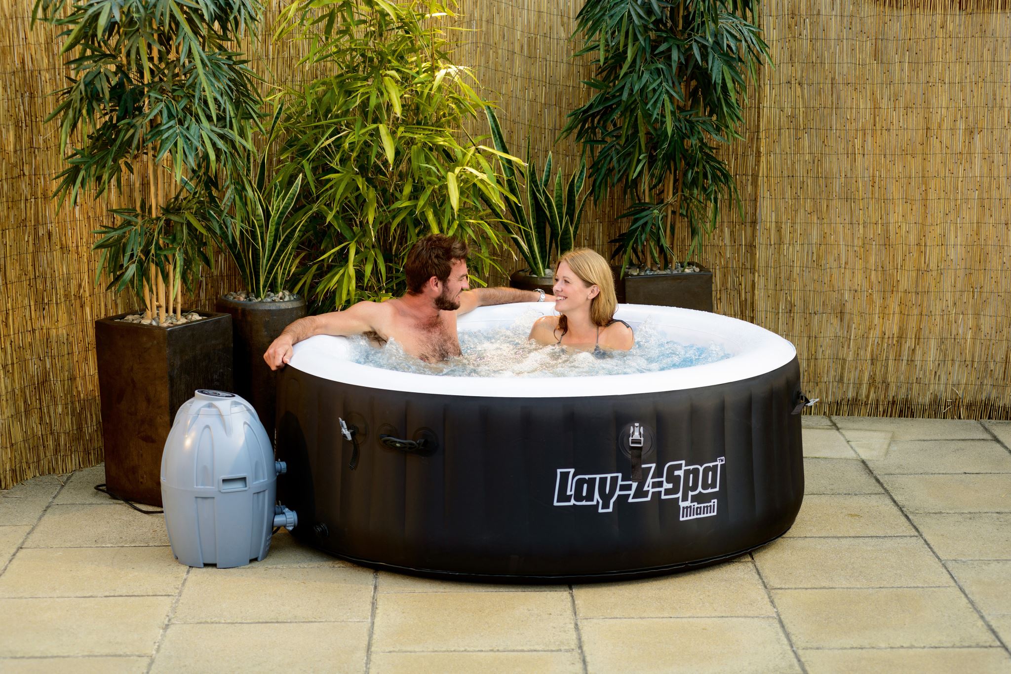 INFLATABLE SPA LAY-Z MIAMI AIR JET BY BESTWAY