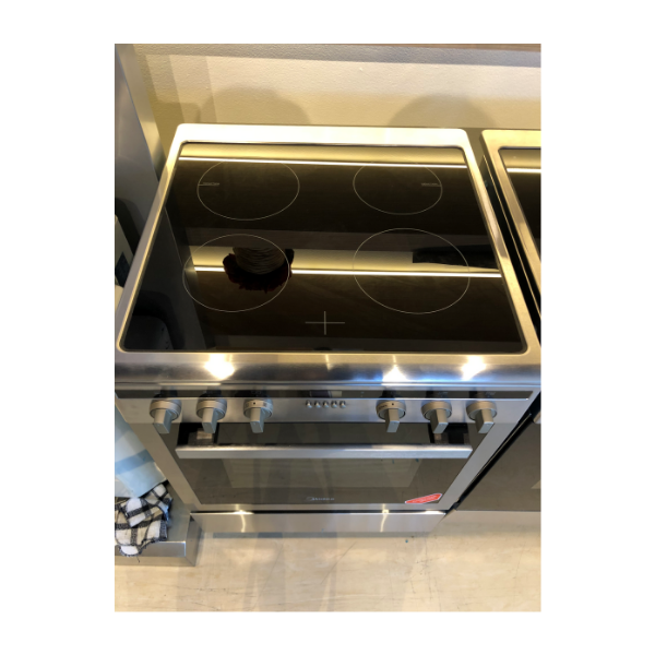 Midea 60Cm Induction Freestanding Cooker Advanced Induction Technology Sleek Design Midea Kitchen Appliances Nz Ovens 24Dae4I113 Nzdepot 4 - Nz Depot