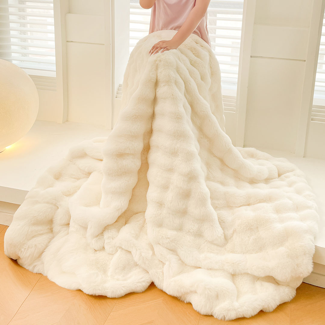 Soga 200Cm Creamy White Fur Fuzzy Super Soft And Cozy Fluffy Throw Blanket, Home, Bed Linen, Throws And Blankets, Blankets, ,  - Nz Depot 6