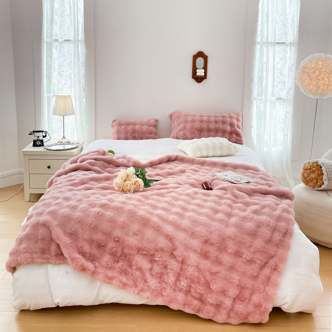 Soga 200Cm Pink Fur Fuzzy Super Soft And Cozy Fluffy Throw Blanket, Home, Bed Linen, Throws And Blankets, Blankets, ,  - Nz Depot 2