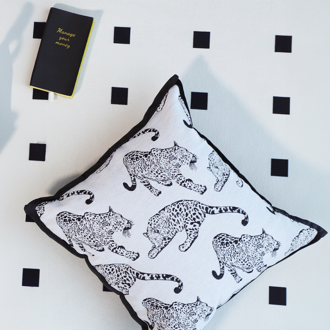 Soga 45Cm Throw Pillow White &Amp; Black Leopard Light Luxury Decorative Cushion For Living Room, Furniture, Living Room Furniture, Occasional Chairs, , ,  - Nz Depot 7